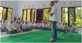 Meningkatkan Literasi Investasi di Kalangan Generasi Muda: Dosen FEBI UIN K.H. Abdurrahman Wahid Pekalongan Beri Penyuluhan di SMA MA Subhanah Batang